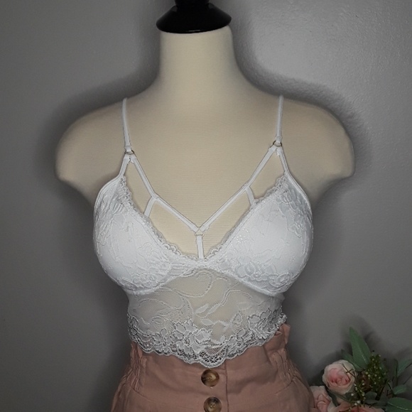 Tops - 💥2 FOR $20💥White Bralette